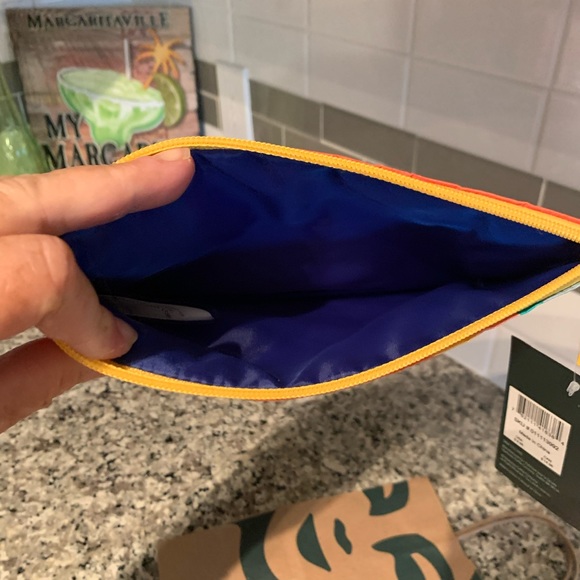Starbucks Pride 2020 Zip Pouch Bag LIMITED EDITION Rainbow Siren Logo🏳️‍🌈 NWT - Picture 6 of 6